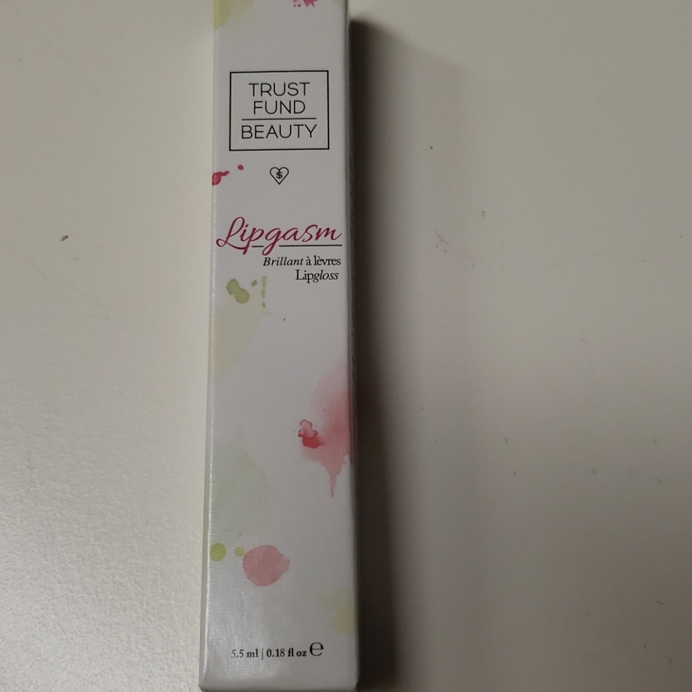 Lip Gloss - Picture 3 of 8